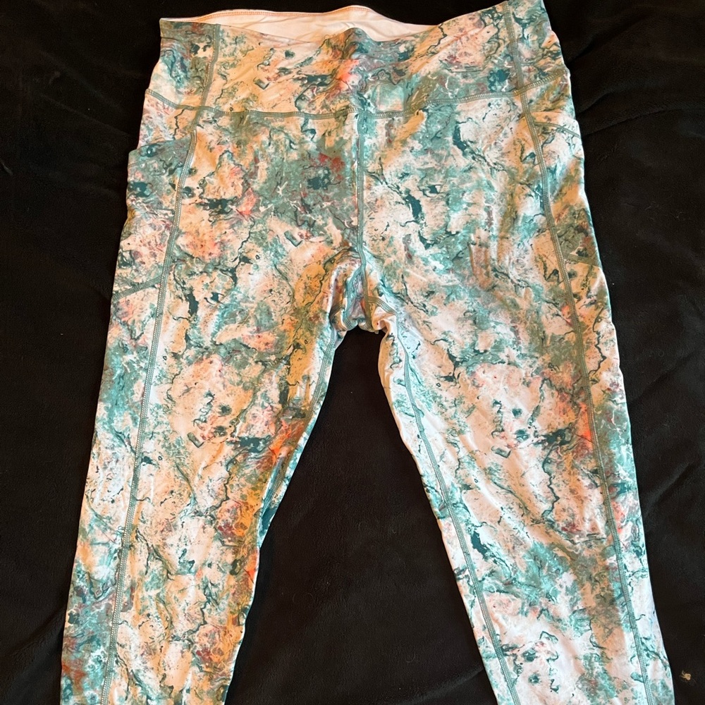 Calvin Klein Performance Yoga/ Workout Leggings Size XL 7/8 Crop